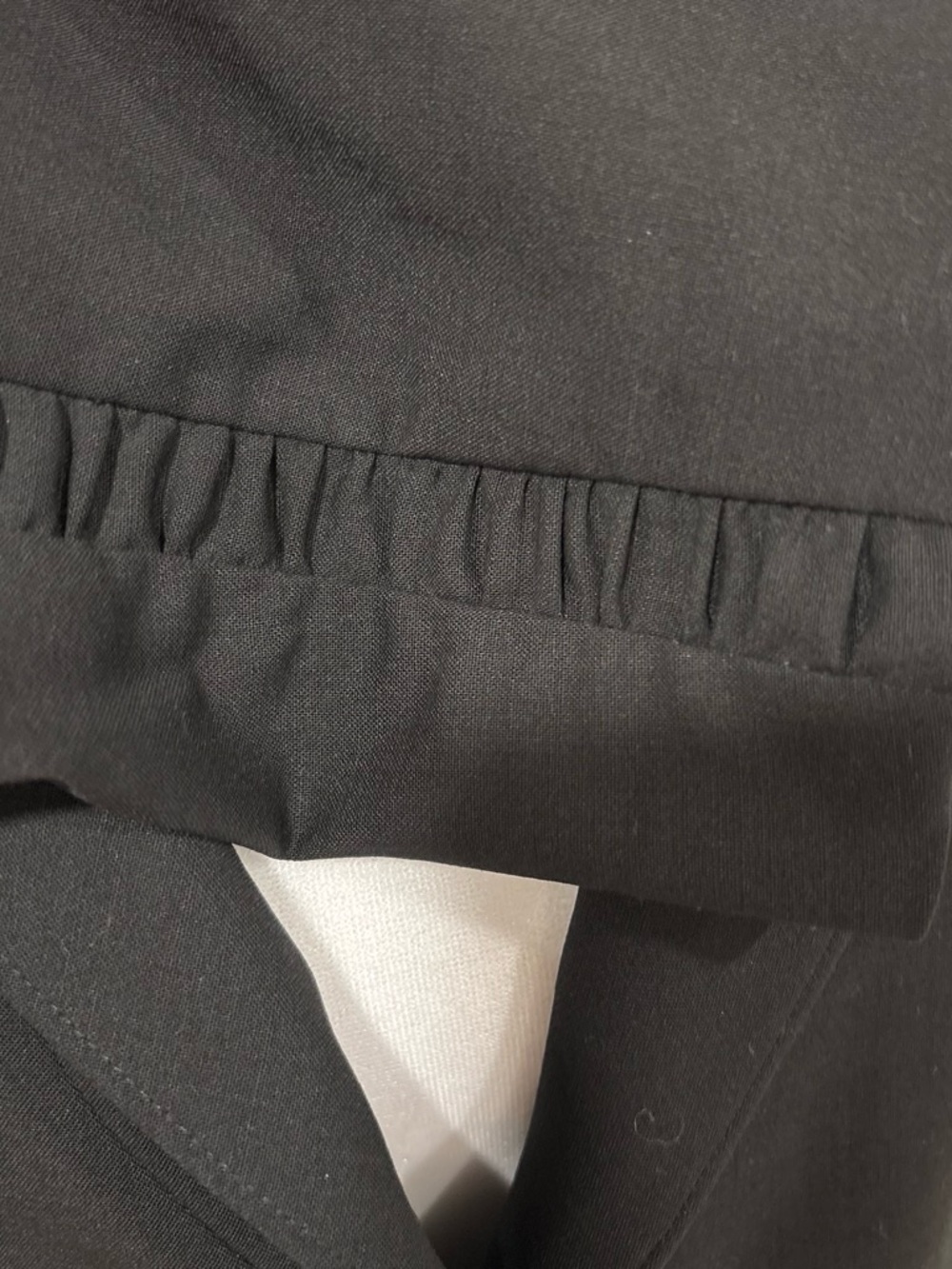 Ann Taylor Black Tailored Three-Button Blazer - Picture 2 of 5